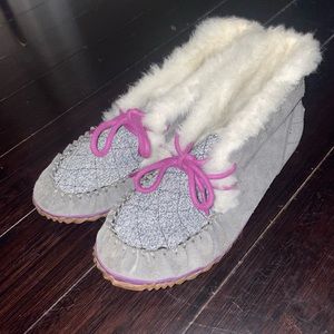 Sorel slippers